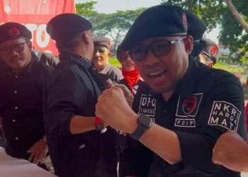 Setia pada Megawati, Kader PDIP Tangsel Cap Jempol Darah