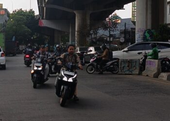 Pemotor Lawan Arah di Flyover Ciputat Bakal Kena Tilang Elektronik