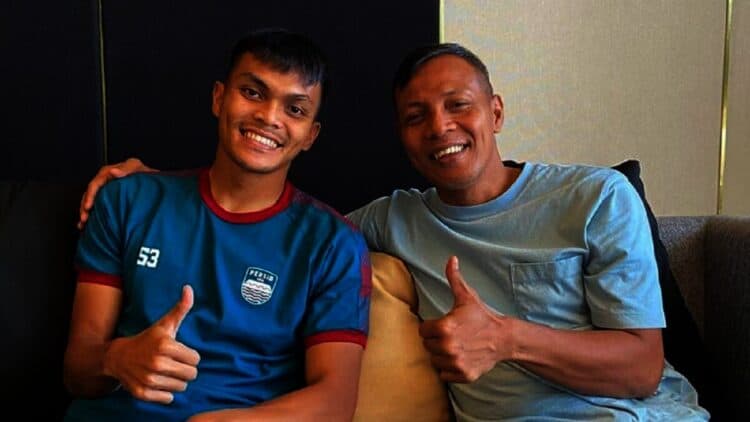 Legenda Sepakbola Bejo Sugiantoro Meninggal Dunia