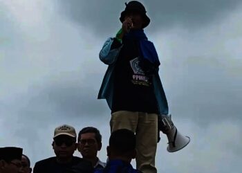 Warga Kronjo Desak Pembatalan Transaksi Tanah