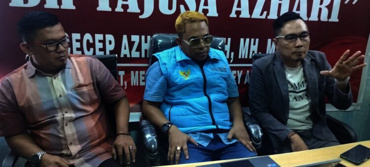 Kuasa Hukum Zakiyah-Najib Berencana Laporkan Hakim MK