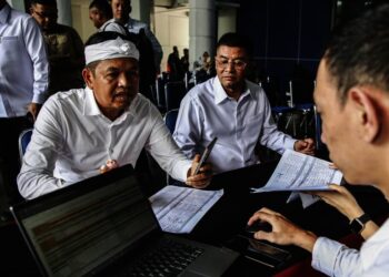 Dedi Mulyadi Lawan Penambang Ilegal