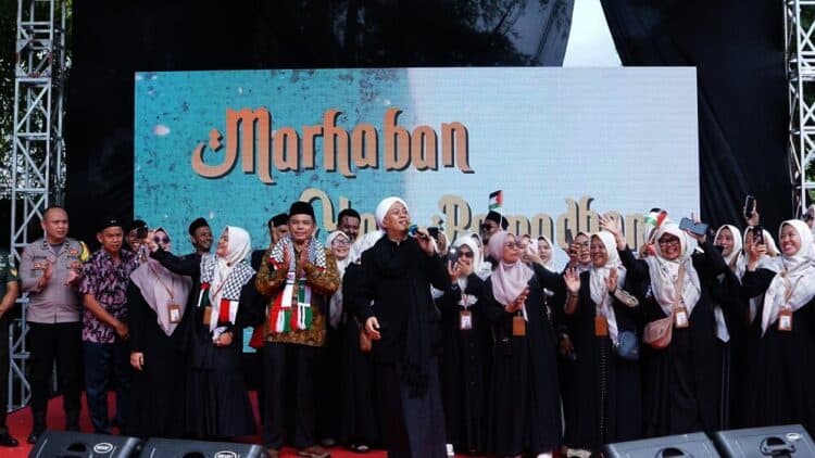 Hadirkan Opick “Tombo Ati”, Sekolah Al Ijtihad Gelar Konser Kemanusiaan untuk Kemerdekaan Palestina