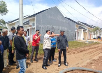 Tinjau Banjir, Bupati Tangerang Semprot Pengembang di Cisoka dan Rajeg