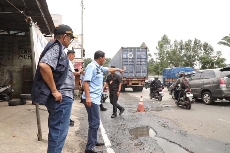 Sering Terputus Oleh Banjir, Jalan Raya Serang Akan Dinormalisasi
