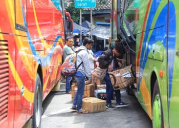 Terminal Poris Plawad Tangerang Mulai Alami Kenaikan Jumlah Penumpang