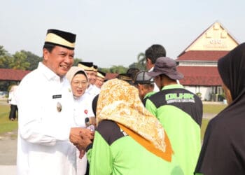Bupati Tangerang Minta Pengangkutan Sampah 3 Kali Sehari