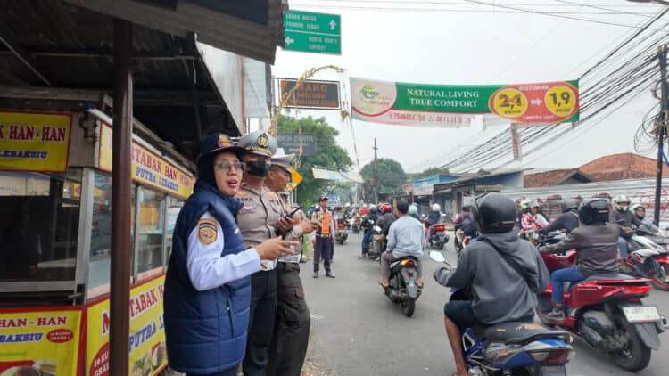 Uji Coba Sistem Satu Arah Permanen di Pondok Cabe Ilir Diperpanjang
