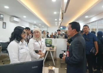 Buka Gerai Pelayanan Publik Pasar Intermoda BSD, Bupati Pastikan Tanpa Pungli
