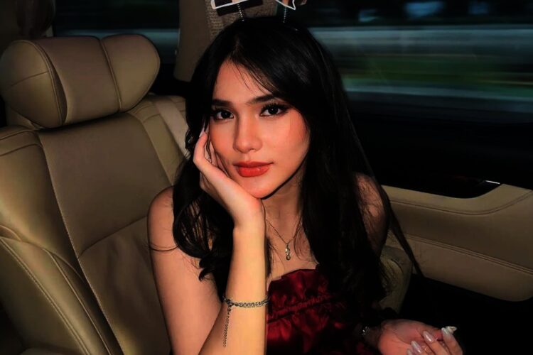 Di Film Terbarunya, Davina Karamoy Kembali Berperan Sebagai Pelakor
