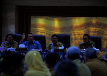 Wali kota Tangerang Minta Lurah Percepat Pembentukan Koperasi Merah Putih