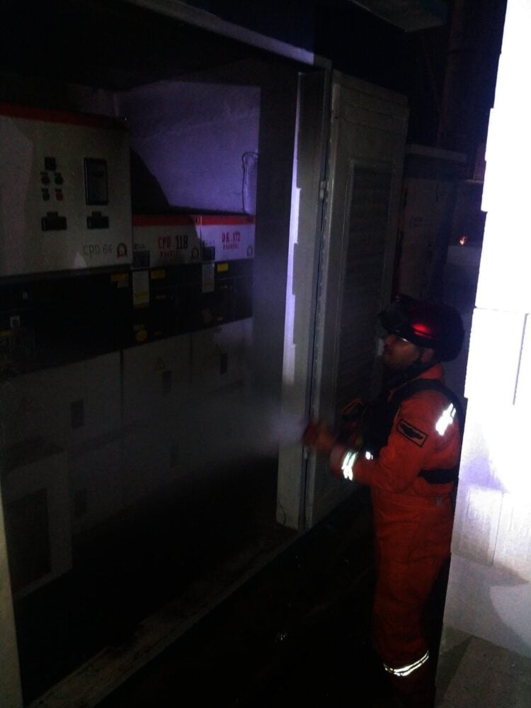Gardu Listrik di Cipondoh Terbakar, Ini Diduga Jadi Penyebabnya