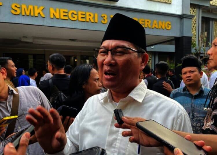 Dindikbud Banten Tegaskan Legalisir Akta dan KK Tidak Wajib