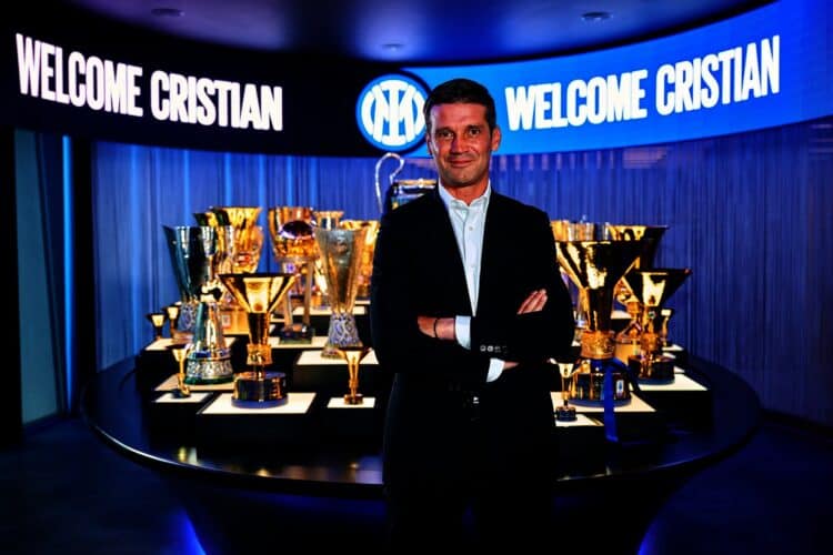 Chivu Jadi Pelatih Inter Milan, Bidik Juara Piala Dunia Antarklub