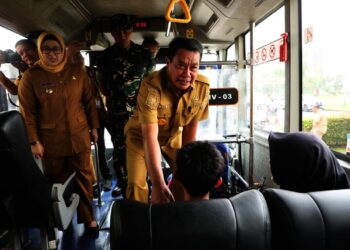 Angkutan Sekolah Gratis Bagi Pelajar di Kabupaten Tangerang Diluncurkan, Ini Rute dan Jamnya