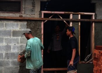 Bedah Rumah ke-4, Polres Serang Wujudkan Kepedulian Sambut HUT Bhayangkara ke-79
