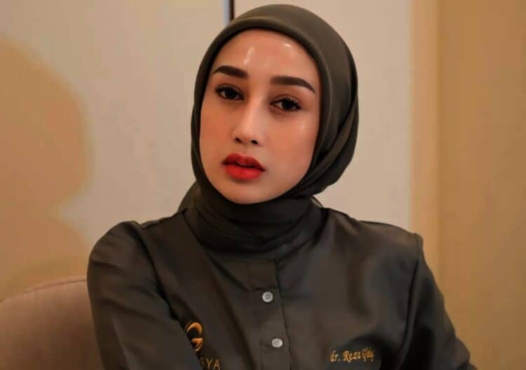 Reza Gladys Ogah Berdamai dengan Nikita Mirzani