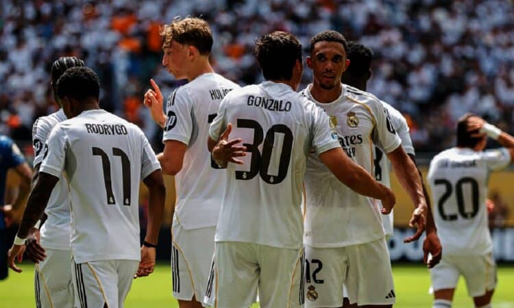 Real Madrid Ditahan Imbang Al Hilal