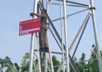 Satpol PP Kota Tangerang Kembali Segel Pembangunan Menara BTS Tanpa Izin