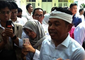 Dedi Mulyadi Hapus PR Sekolah