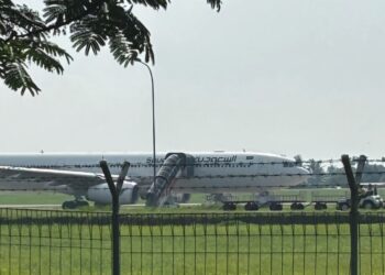 376 Nyawa Terancam, Pesawat Haji Mendarat Darurat di Medan, FBI Dilibatkan