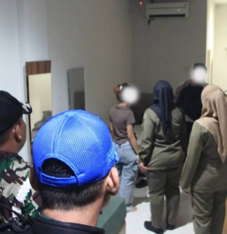 Razia Penginapan di Cipondoh, Satpol PP Kota Tangerang Jaring 18 Pasangan Bukan Pasutri