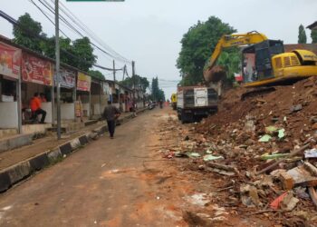 Puing Longsoran Dibersihkan, Pemkab Fokus KBM Siswa SDN 3 Pandeglang