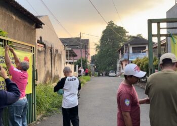 Protes SPMB Makin Marak, Warga Pamulang Blokir Akses Dua Sekolah