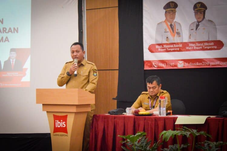 Ciptakan Hubungan Kerja yang Kondusif dan Adil, Disnaker Kabupaten Tangerang Gelar Bimtek PP dan PKB