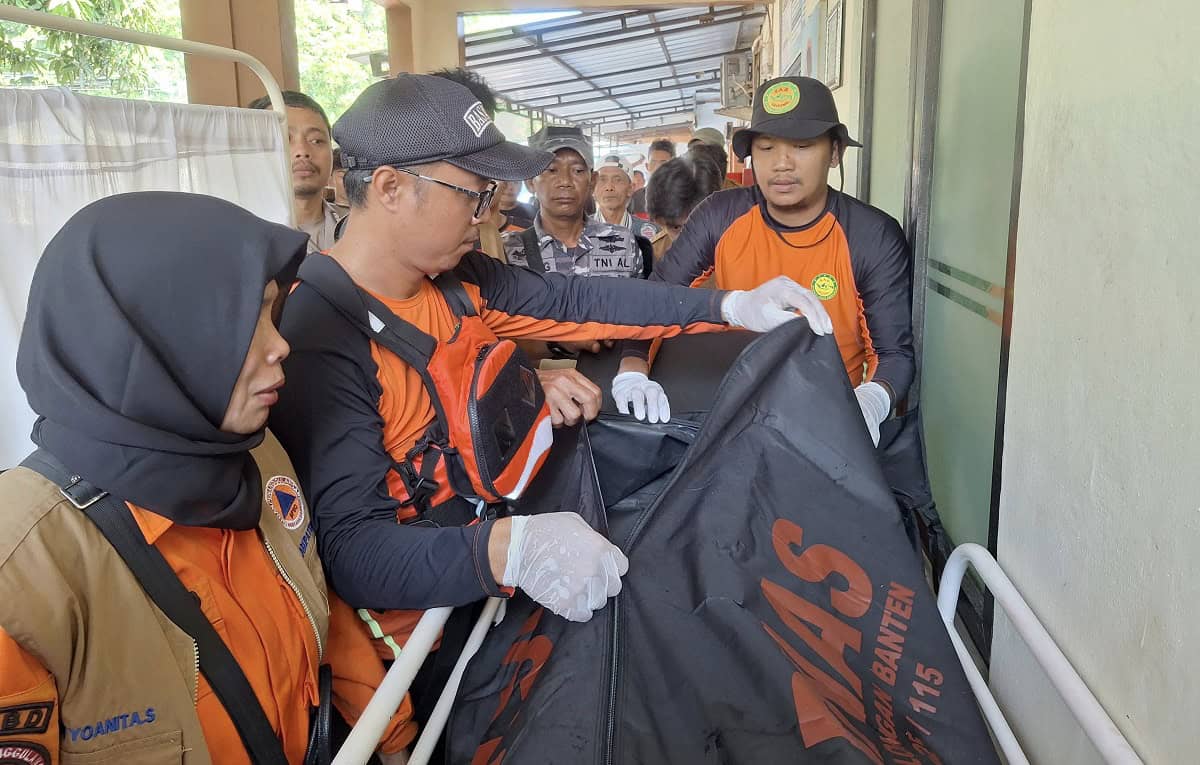 Jasad Korban Kedua yang Terseret Ombak di Pantai Karangseke Lebak Akhirnya Ditemukan