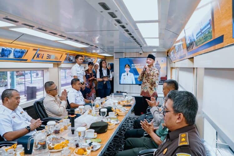 Kawasan Sepanjang Jalur KA di Wilayah Lebak Bakal Ditata