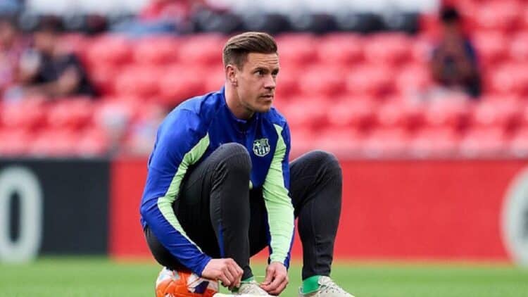 Ter Stegen Mulai Dikucilkan, Latihan Sendiri di Tengah Spekulasi