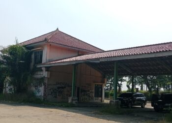 Terminal Cileuweng Lebak Terbengkalai, Kini Jadi Lokasi Parkir Liar