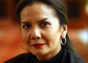 Christine Hakim Terima Penghargaan Bintang Mahaputra Utama dari Presiden Prabowo