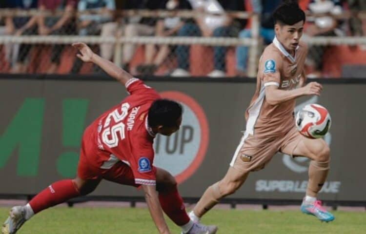 Belum Bisa Bangkit, Dewa United Banten FC Tumbang di Kandang Semen Padang