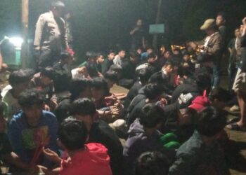 54 Remaja Diamankan Polsek Serpong, Senjata Tajam dan Bom Molotov Disita