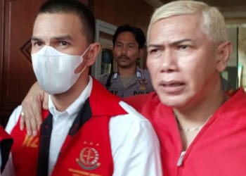 Jonathan Frizzy Jalani Sidang Perdana Penyalahgunaan Obat Keras
