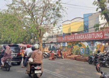 Relokasi PKL SunanKalijaga Lebak ke Pasar Semi Masih Gelap