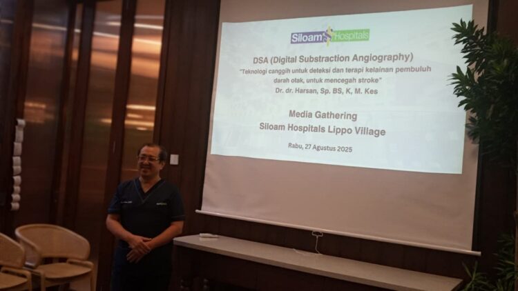 Siloam Hospitals Lippo Village Sediakan Layanan Penanganan Gangguan Pembuluh Darah Otak dengan Teknik Digital Subtraction Angiography