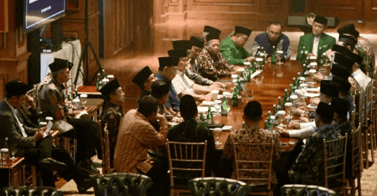 Tenangkan Rakyat, Presiden Prabowo Undang 16 Ormas Islam