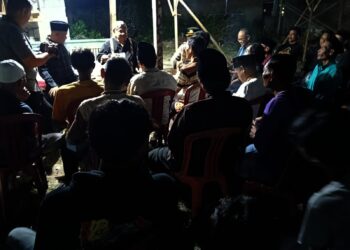 Kapolres Serang Ngariung Bersama Masyarakat di Pos Kamling