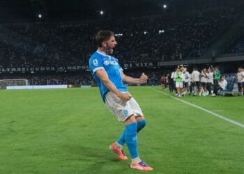 Napoli Masih Sempurna di Serie A