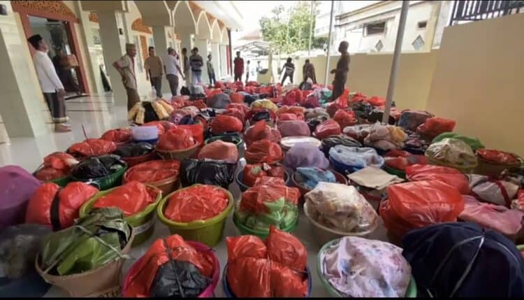 Tradisi Ngatir, Cara Warga Lebak Meriahkan Maulid Nabi