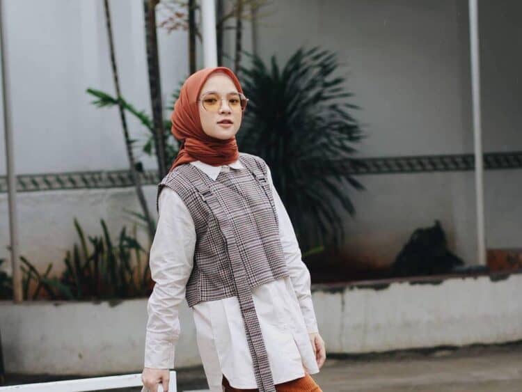 Nissa Sabyan Dikabarkan Hamil, Begini Respon Sang Ayah