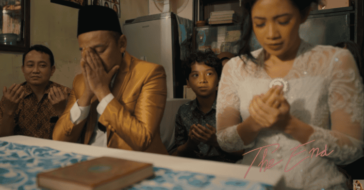 Lirik Lagu Ah - Nadin Amizah