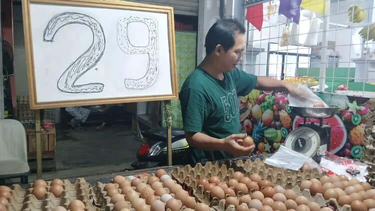 Harga Telur dan Cabai di Tangerang Naik, Diduga Imbas Program MBG