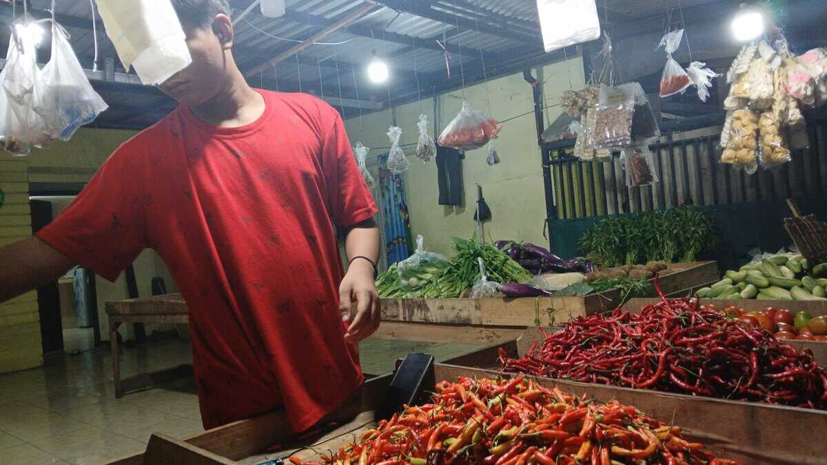 Harga Telur dan Cabai di Tangerang Naik, Diduga Imbas Program MBG