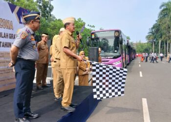 Bupati Tangerang Resmikan Penambahan 13 Bus Sekolah Gratis