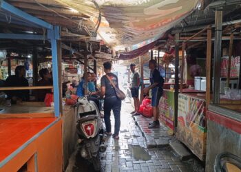 Melawan Saat Dipalak Preman, Pedagang di Pasar Jombang Nyaris Dibacok