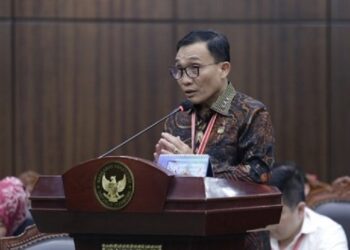 Prabowo vs DPR di MK, Gara-gara Gugatan Hasto